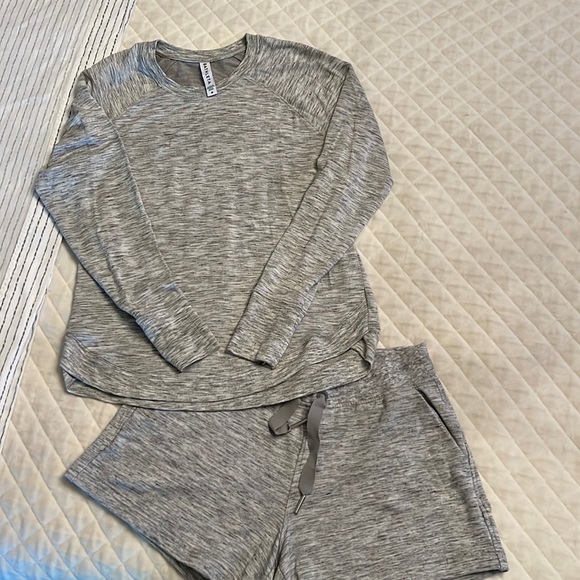 Athleta sweat short set - Picture 2 of 5